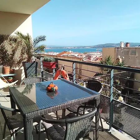 Grand Studio Avec Vue Sete Exterior photo